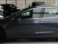 Usata Tesla Model 3 152 kW (208 CV) 2020 Grigio Berlina