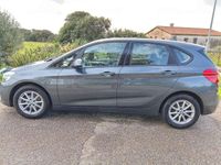 Usata BMW 218 Active Tourer Advantage 150 CV (110 kW) 2015 Grigio Monovolume