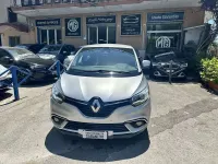 Usata Renault Scénic IV Intens 110 CV (80 kW) 2019 Argento Monovolume