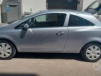 Usata Opel Corsa 69 CV (50 kW) 2008 Grigio Utilitaria