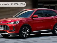 Nuova MG ZS 116 CV (85 kW) 2025 Argento Berlina