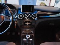 Usata Mercedes B180 Executive 122 CV (89 kW) 2012 Nero Monovolume