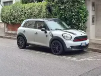 Usata Mini Cooper D 111 CV (81 kW) 2013 Bianco Utilitaria
