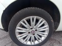 Usata Fiat Grande Punto 77 CV (56 kW) 2010 Bianco Utilitaria