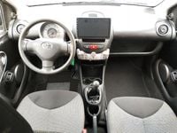 Usata Toyota Aygo 69 CV (50 kW) 2013 Nero Utilitaria
