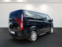 Usata Ford Tourneo Titanium 185 CV (136 kW) 2020 Nero Monovolume