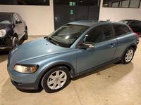 Usata Volvo C30 Momentum 101 CV (74 kW) 2007 Blu Utilitaria