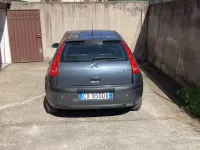 Usata Citroën C4 88 CV (64 kW) 2005 Grigio Berlina