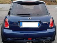 Usata Mini Cooper S 170 CV (125 kW) 2006 Blu/azzurro Utilitaria