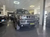 Usata Suzuki Jimny 86 CV (63 kW) 2010 Grigio SUV