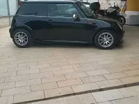 Usata Mini Cooper 88 CV (64 kW) 2005 Nero Utilitaria