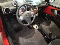 Usata Toyota Aygo 68 CV (50 kW) 2013 Rosso Utilitaria