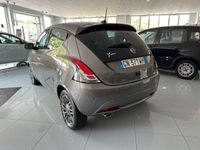 usata Lancia Ypsilon 1.0 FireFly 5p.S&S Hyb. Gold Pl.