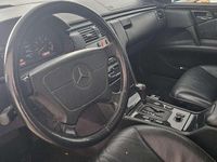 Usata Mercedes E250 Avantgarde 113 CV (83 kW) 1996 Berlina