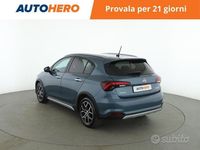 Usata Fiat Tipo Cross 101 CV (74 kW) 2021 Verde Berlina