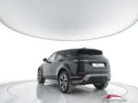 Käytetty Land Rover Range Rover evoque R-Dynamic 150 HP (110 kW) 2021 Musta Katumaasturi