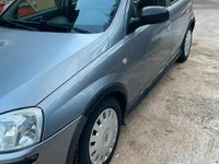 Usata Opel Corsa 69 CV (50 kW) 2004 Grigio Berlina