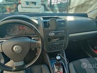 Usata VW Golf VI United 105 CV (77 kW) 2008 Grigio Utilitaria