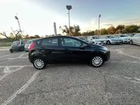 Usata Ford Fiesta Titanium 75 CV (55 kW) 2015 Grigio Utilitaria