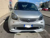Usata Smart ForTwo Cabrio Brabus 71 CV (52 kW) 2019 Grigio Cabrio