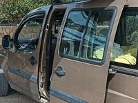Usata Fiat Doblò 69 CV (50 kW) 2006 Marrone Monovolume