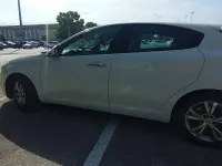 Usata Alfa Romeo Giulietta Impression 105 CV (77 kW) 2014 Bianco Utilitaria