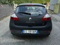 Usata Renault Mégane III Luxe 110 CV (80 kW) 2011 Berlina