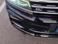 Usata VW Tiguan R-line 150 CV (110 kW) 2017 Nero SUV