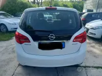 Usata Opel Meriva 120 CV (88 kW) 2017 Bianco Monovolume