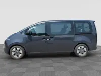 Usata Hyundai Staria 177 CV (130 kW) 2024 Graphite gray Monovolume