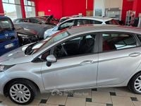 Usata Ford Fiesta Titanium 75 CV (55 kW) 2014 Argento Utilitaria