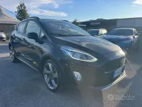 Usata Ford Fiesta Active 86 CV (63 kW) 2018 Nero Utilitaria