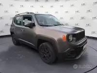 Usata Jeep Renegade Night Eagle 120 CV (88 kW) 2016 Grigio SUV