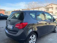 Usata Opel Meriva Cosmo 101 CV (74 kW) 2016 Marrone Monovolume