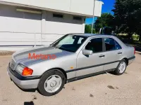 Usata Mercedes 180 136 CV (100 kW) 1995 Berlina