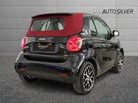 Usata Smart ForTwo Coupé 41 kW (56 CV) 2022 Blu Cabrio