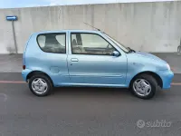 Usata Fiat 600 Anniversary 54 CV (39 kW) 2005 Bluazzurro Utilitaria