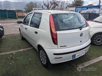 Usata Fiat Punto Classica 59 CV (43 kW) 2009 Bianco Utilitaria