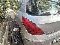 Usata Peugeot 308 Premium 109 CV (80 kW) 2009 Berlina