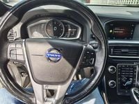 usata Volvo V60 2.0 d4 R-design Momentum 181cv geartronic