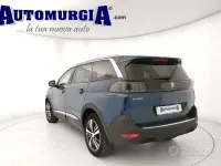 Usata Peugeot 5008 Allure 131 CV (96 kW) 2024 Blu SUV