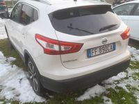 Usata Nissan Qashqai N-Connecta 131 CV (96 kW) 2016 Bianco SUV