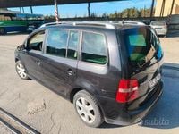 Usata VW Touran 140 CV (102 kW) 2005 Monovolume