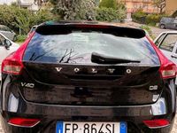 Usata Volvo V40 Business Edition 120 CV (88 kW) 2018 Nero Station wagon