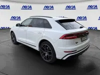 Usata Audi Q8 Sport 231 CV (169 kW) 2023 Bianco ghiaccio SUV