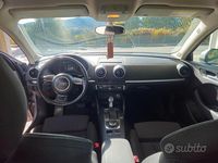 Usata Audi A3 Young 110 CV (80 kW) 2015 Berlina
