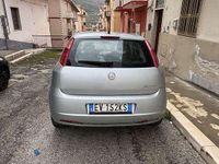 Usata Fiat Grande Punto Active 77 CV (56 kW) 2007 Grigio Utilitaria