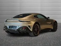 Nuova Aston Martin Vantage 665 CV (489 kW) 2026 Aluminite silver Coupé