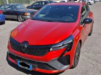 Usata Renault Clio V 145 CV (106 kW) 2024 Rosso Utilitaria