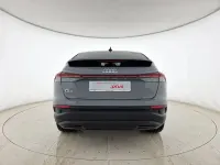Usado Audi Q4 Sportback e-tron Business 210 kW (286 CV) 2024 Gris SUV